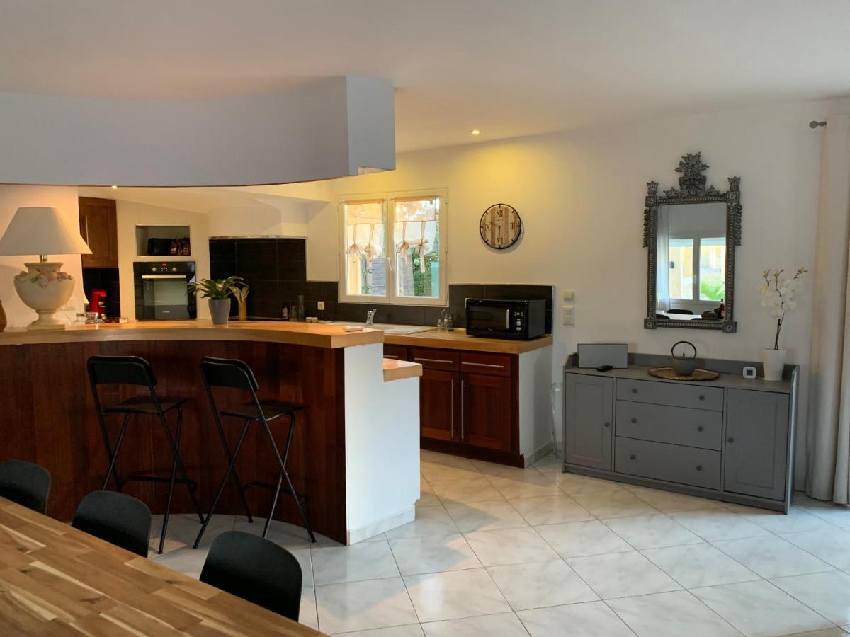 Villa Namaste Mejannes-les-Ales Exteriör bild